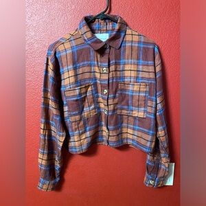 Aeropostale Women’s Flannel Button down Shirt Size Medium copped long sleeve
